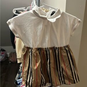 Burberry infant dress